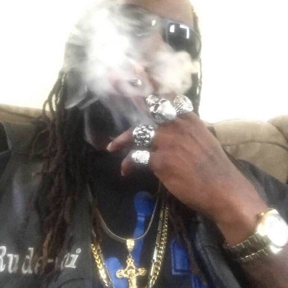 Meet your Posher, Rudeboi - Picture 1 of 1